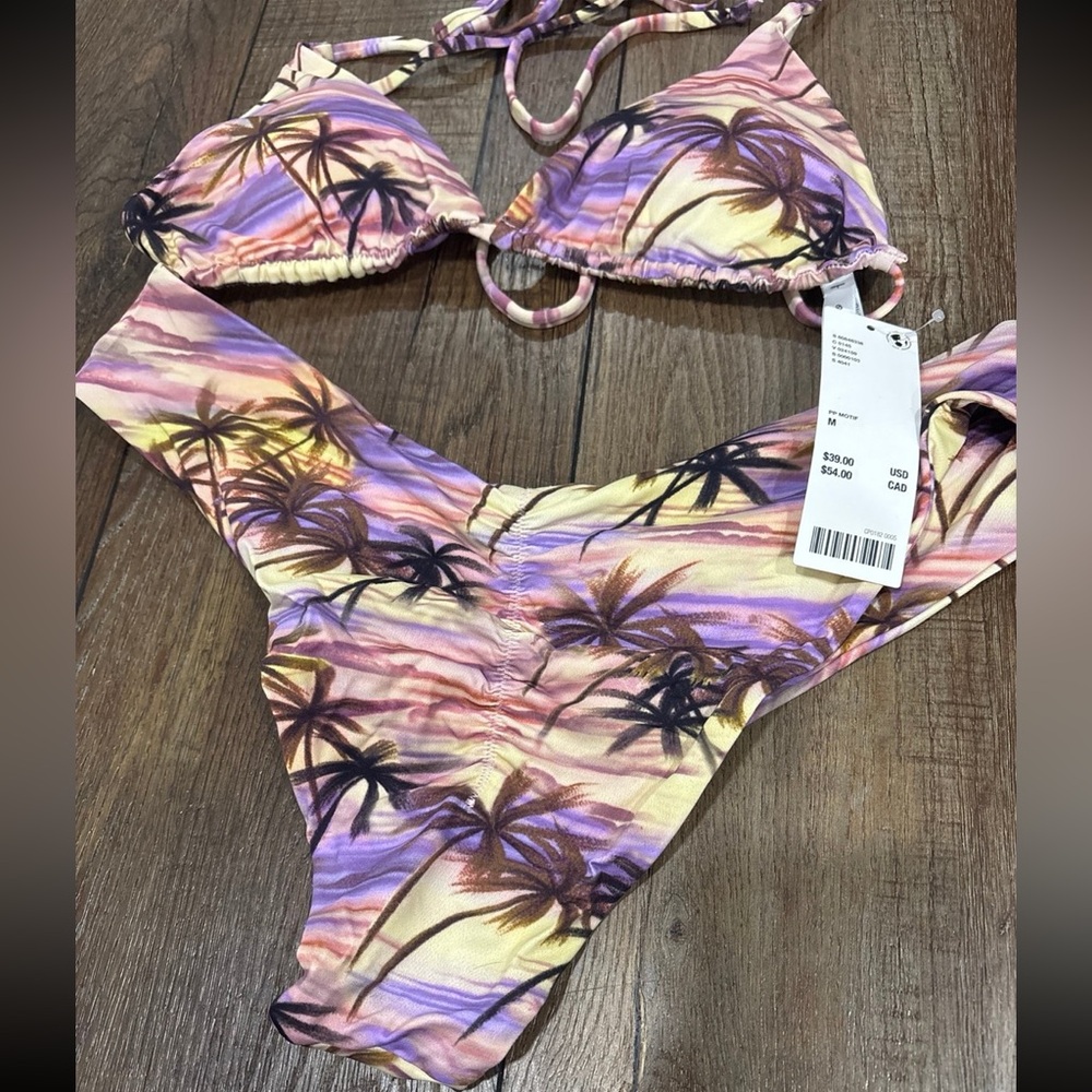 COPY - Urban Outfitters Bikini Set - Picture 2 of 2